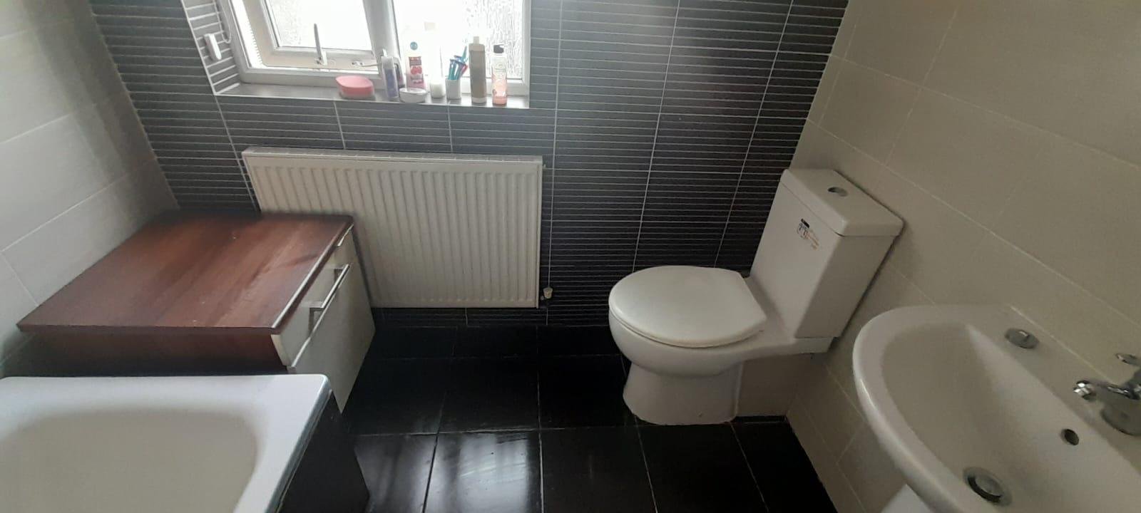 Hodge Hill, B36 - Image 2