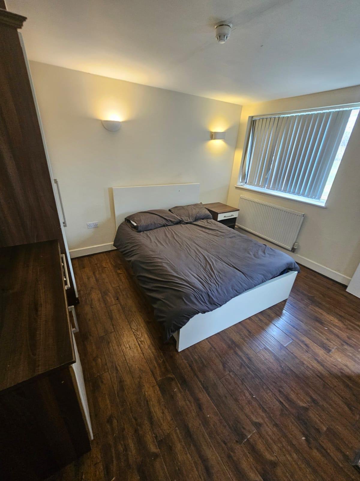 Hodge Hill, B36 - Image 9